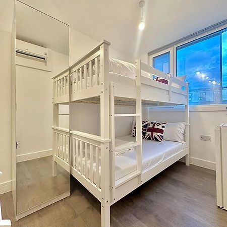 264 Rooms Лондон Екстериор снимка